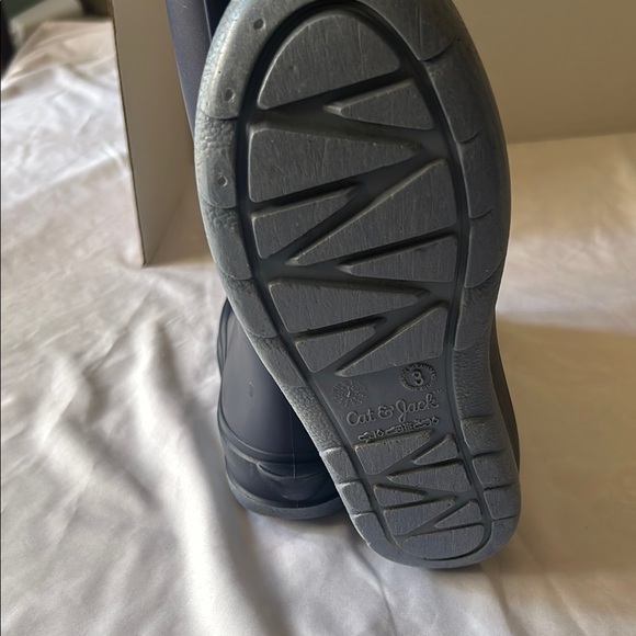 Cat & Jack Black Rain & Snow Boots with Pull-On Tabs - Picture 4 of 5